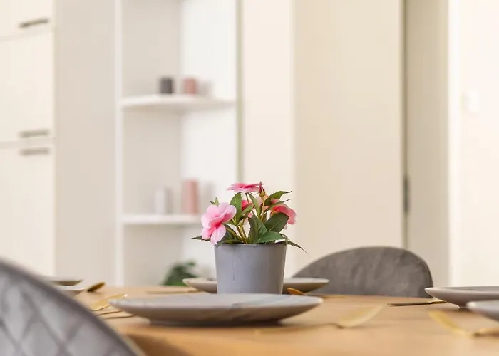 Apartmán Deluxe I36 Center With 4bedrm, 2bathrm Budapešť